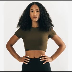 ** NWT **  Alphalete Collective Open Back Crop Tee - Walnut Brown - M